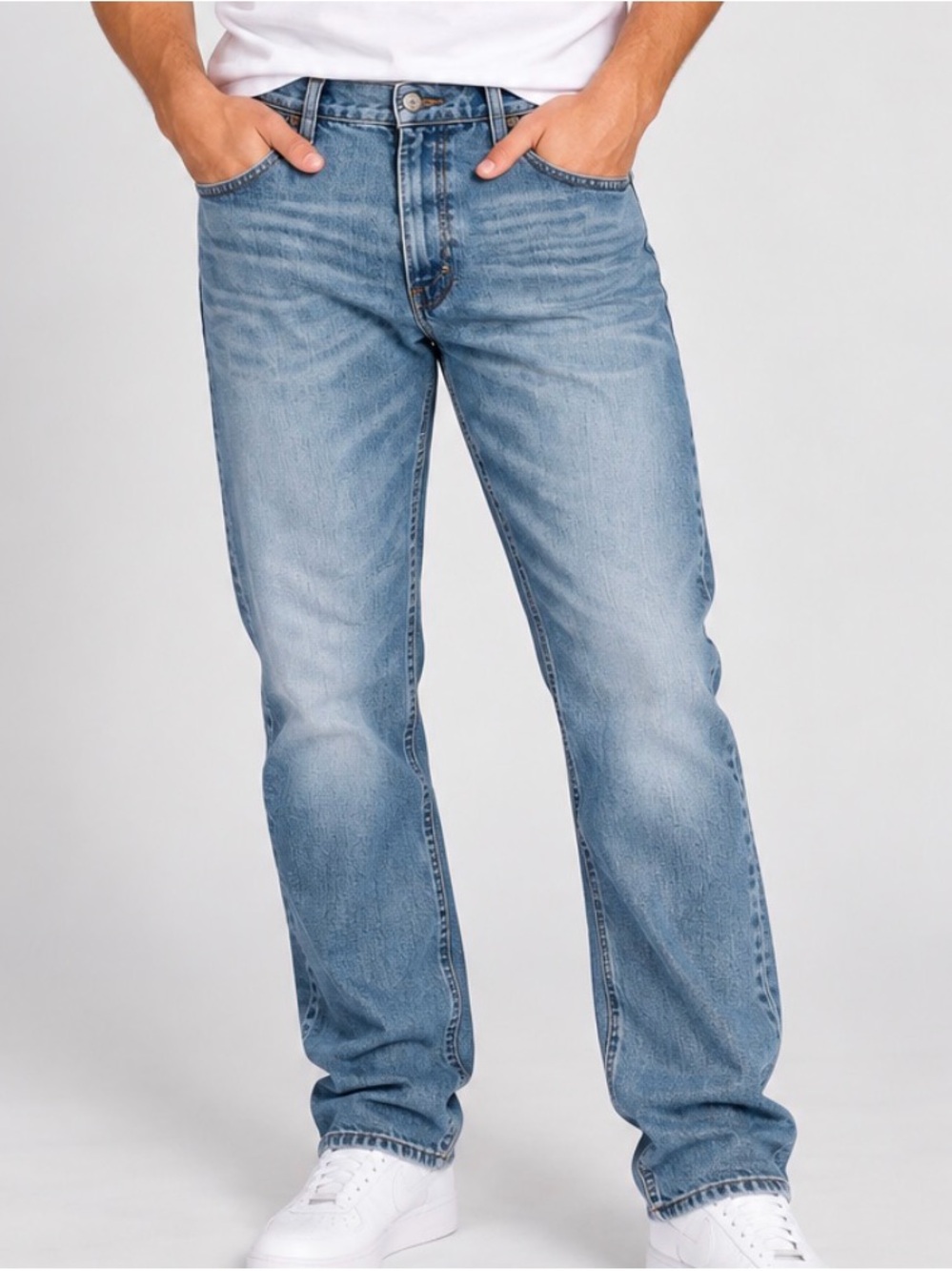 Levi's Strauss Bootcut Jeans men's light wash SZ 32" X 34"